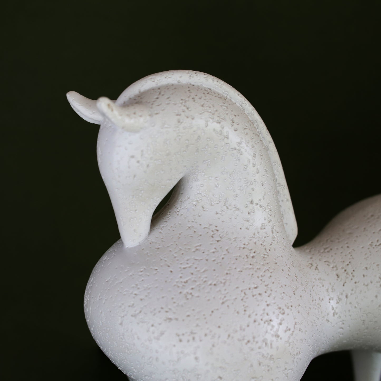 Snub horse II