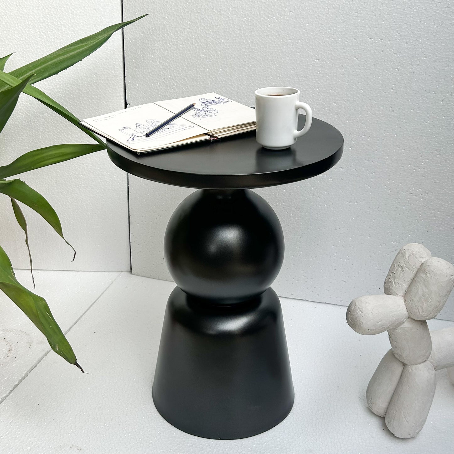 Orb coffee table