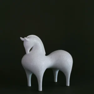 Snub Horse Sculpture – 28 x 24 cm Decorative Accent
