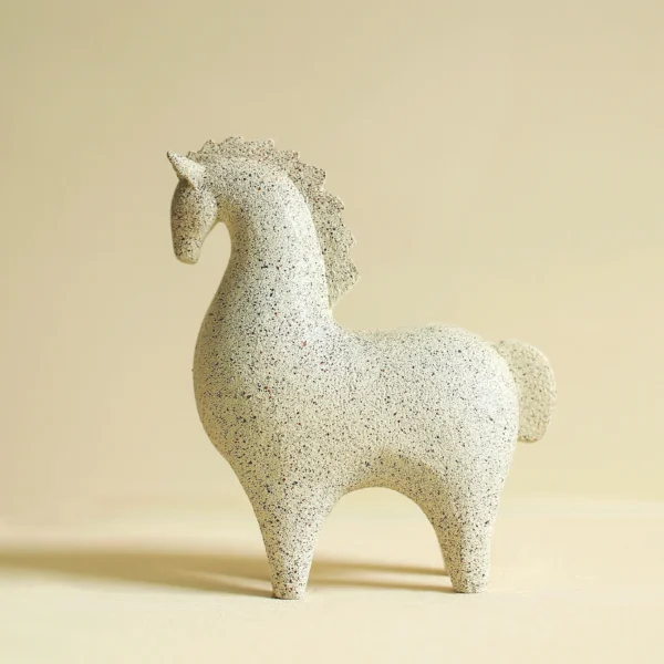 Snub Horse Sculpture Decorative Accent 23 cm high - Image 2