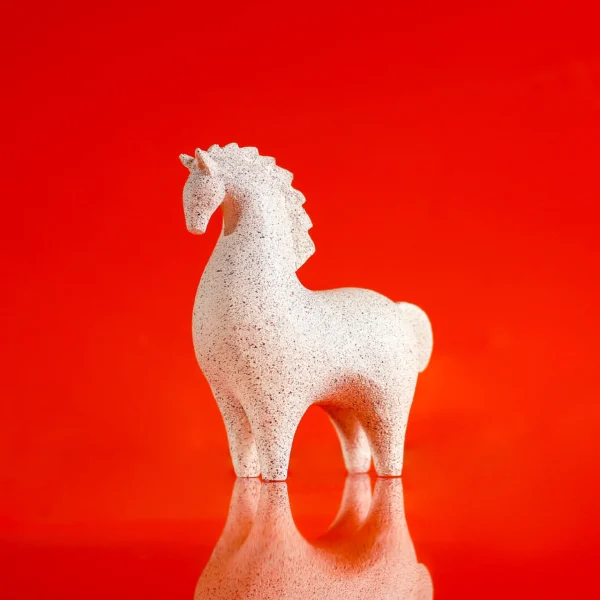 Snub Horse Sculpture Decorative Accent 23 cm high - Image 3