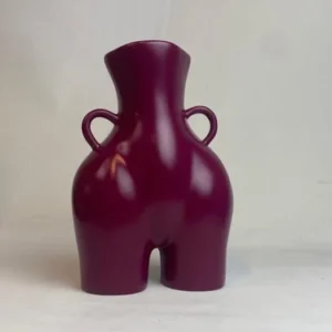 Contour Vase – Sculptural Form